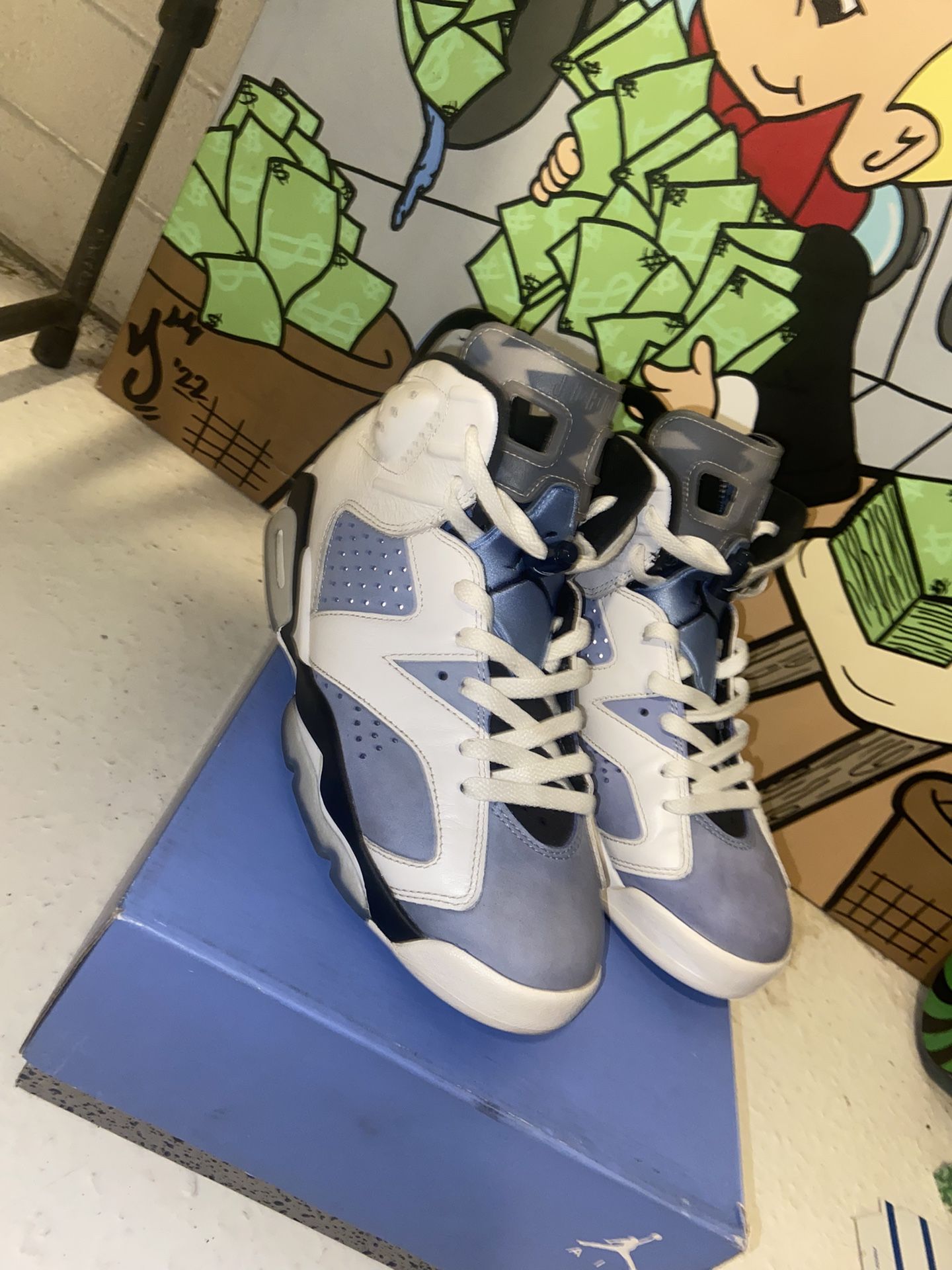 Jordan 6s Unc Size 9