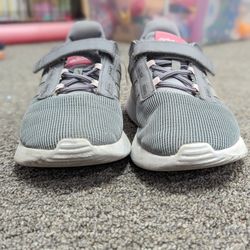 Adidas Kids Shoe Size 3