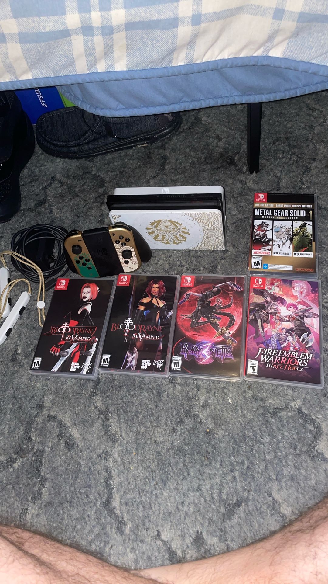 NINTENDO Switch OLED