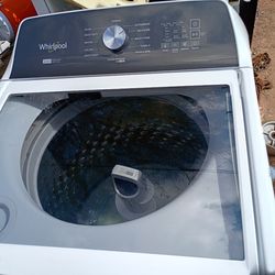 WASHER WHIRLPOOL BIGGER TUBE JUST LIKE NEW PRICE $300 DOLLARS PICKUP ONLY 6 MONTHS WARRANTY PICKUP ONLY