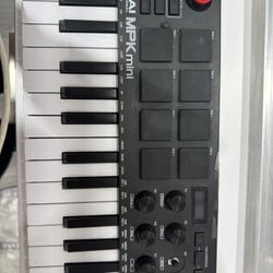 Akai Professional MPK Mini