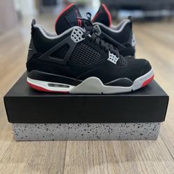 Jordan 4’s Breds & Military Blk