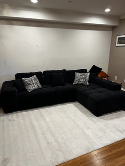 Modern Sectional 