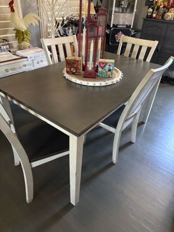 dining room set