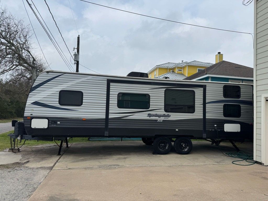2018 Keystone Springdale SummerLand Travel Trailer 2820BH