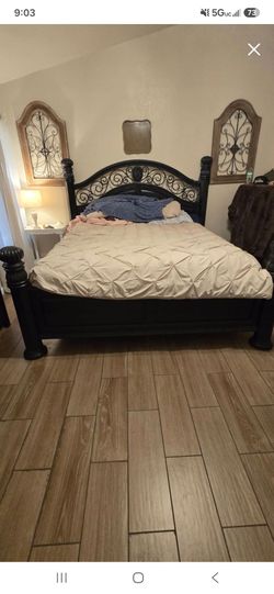 Cali king bed