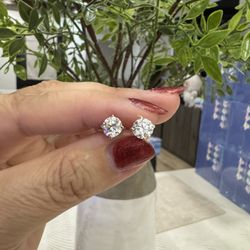 *** Deal!!! - 2.12 ctw D Color VVS2 IGI Certified Lab Diamonds ***