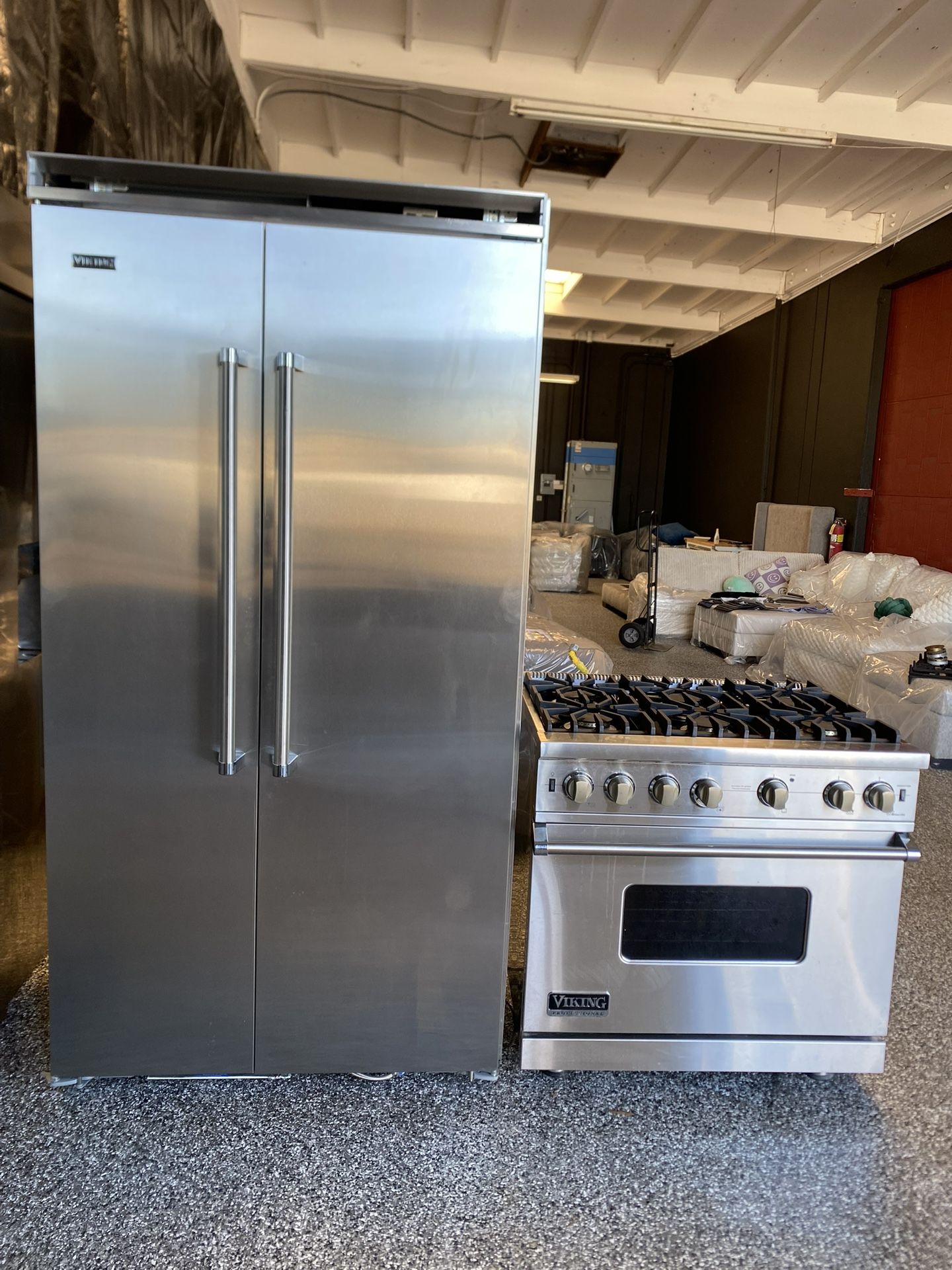 42 INCH VIKING REFRIGERATOR AND 36 INCH GAS RANGE APPLIANCE SET