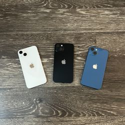 iPhone 13 256gb UNLOCKED FOR ANY CARRIER!
