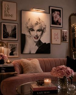 Marilyn Monroe Black & White Canvas Wall art decor