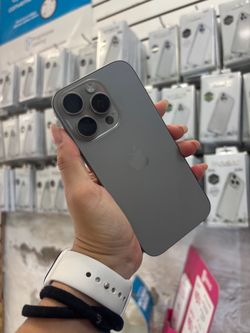 iPhone 16 pro 128gb