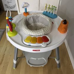 Baby Activity center