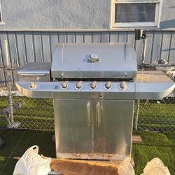 Barbecue Grill Yours For $50
