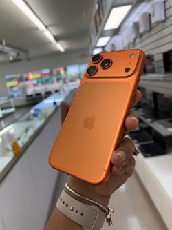 iPhone 17 pro max 2TB unlock
