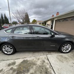 2019 Ford Fusión Hybrid for sale