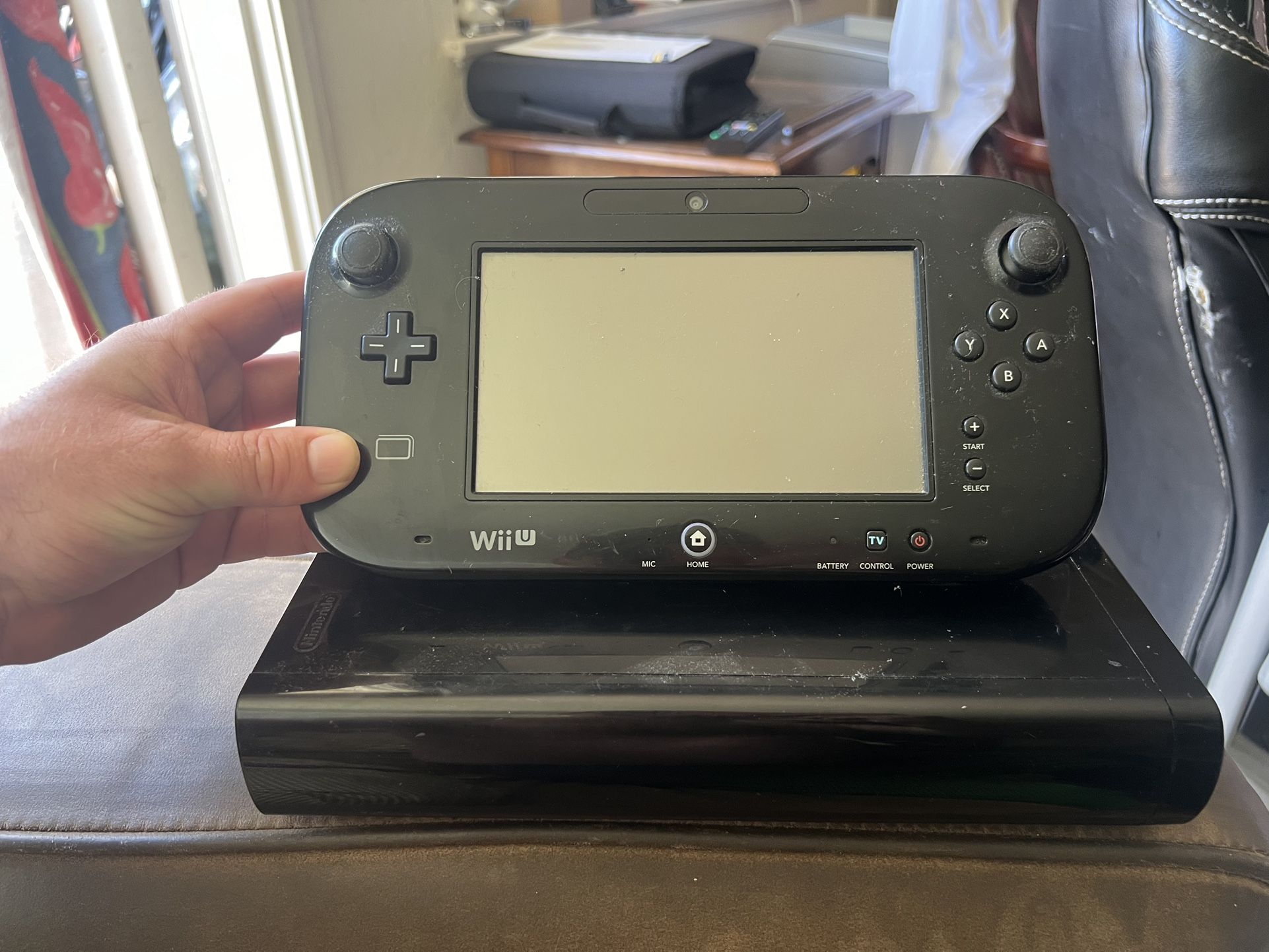 Nintendo Wii U Gaming System 32GB Console + Gamepad Complete Bundle Matte BLACK