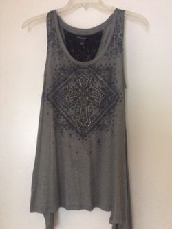 ROCK & REPUBLIC XS SHARKBITE TANK WITH LACE BACK - NEW