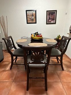 Comedor madera Sólida ( ASHLEY)