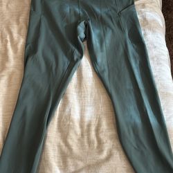 Nike One Dri-fit High Waisted Leggings With Pockets