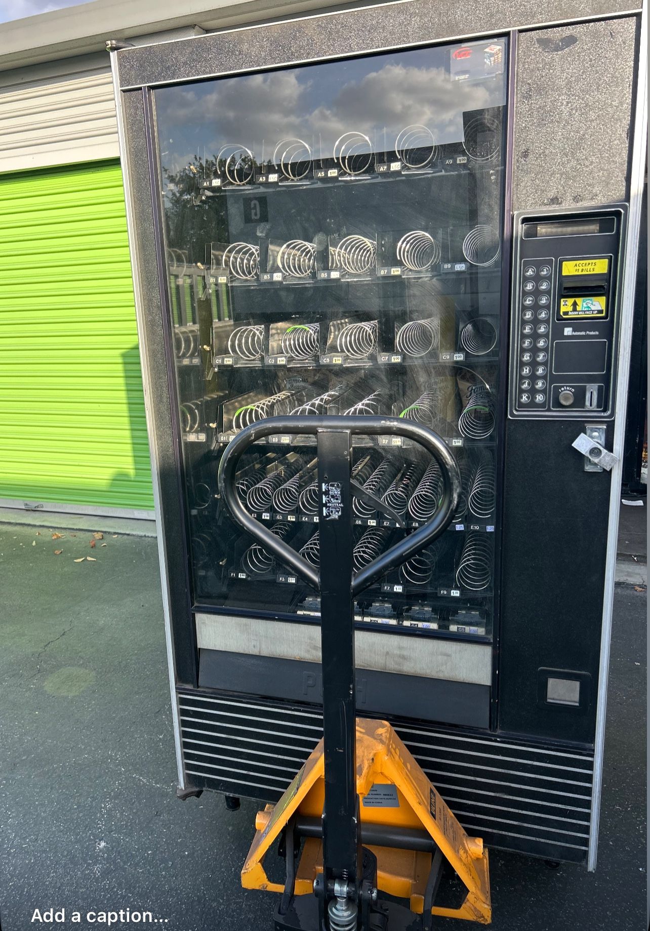 Vending Machine (snack )