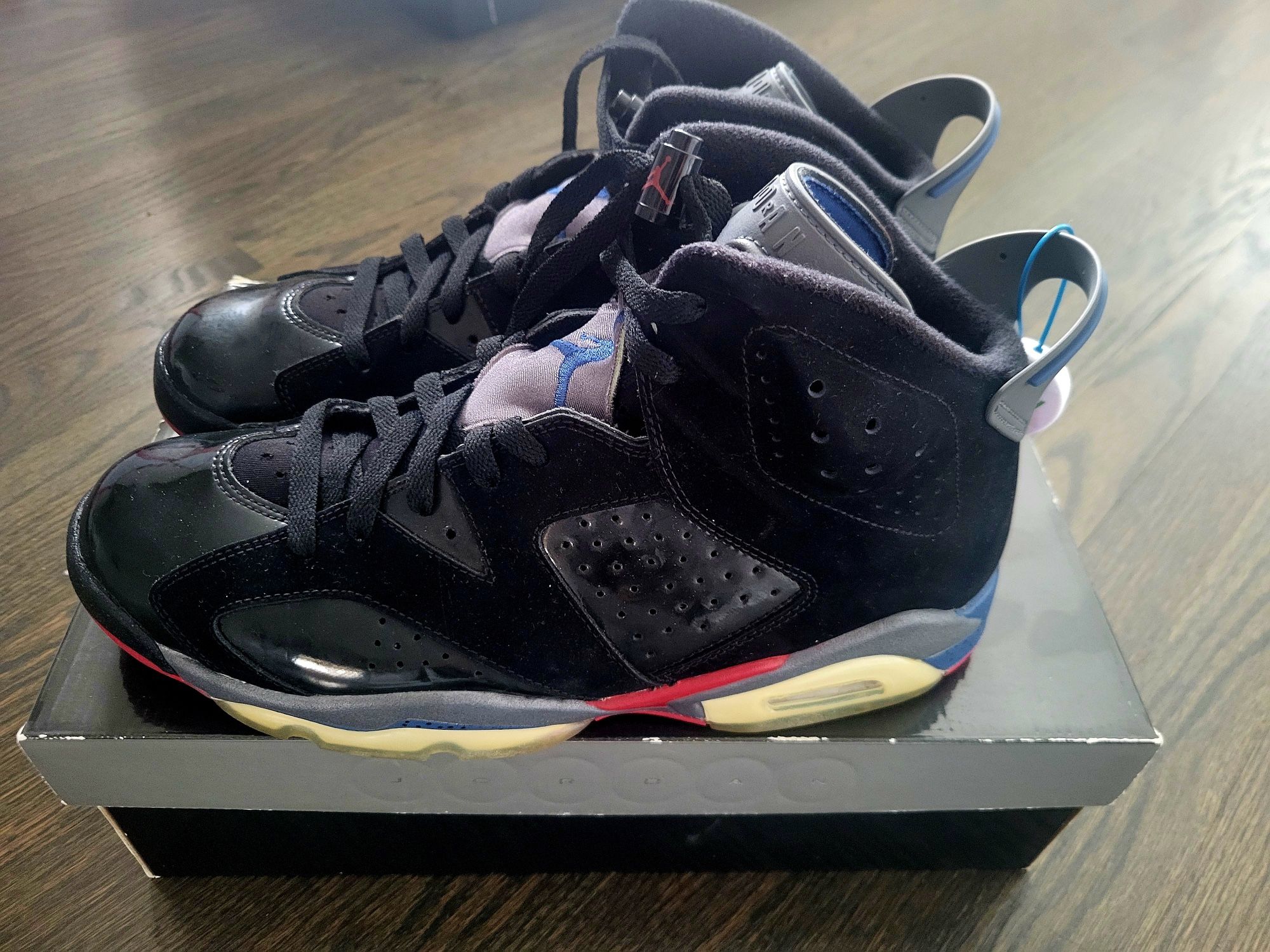 Jordan 6 pistons