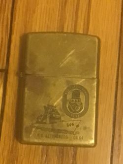 VINTAGE 1964 MILITARY LIGHTER