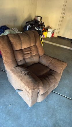 Brown Fabric Recliner Chair