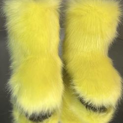 Yellow boots Sizes 6, & 7 
