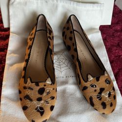 Charlotte Olympia "Kitty" flat, signature design - Size 7.