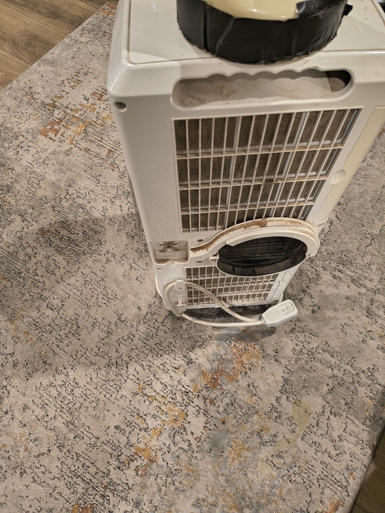 lG Stand Up Ac Unit
