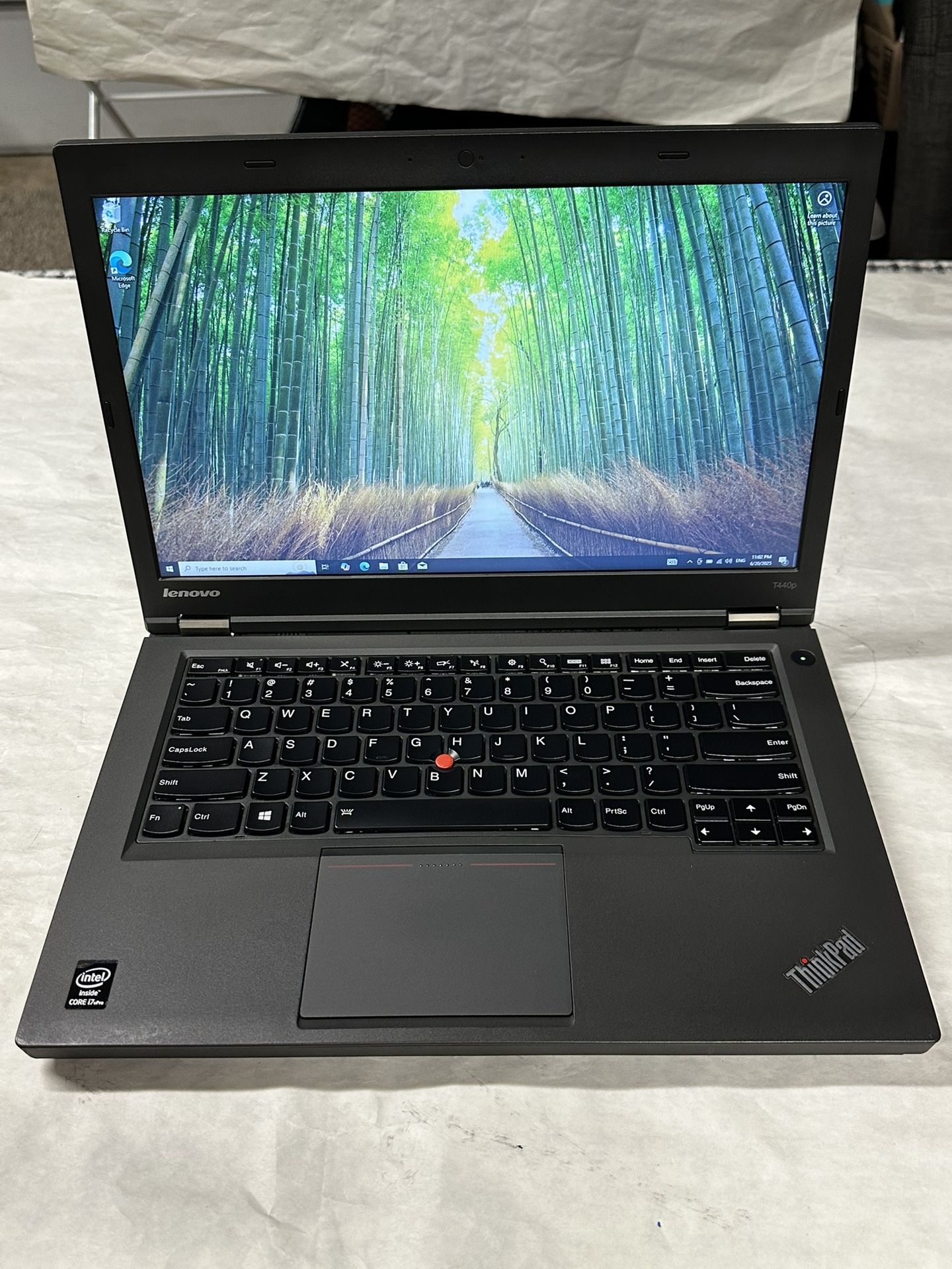 Laptop Lenovo T440P i7 Good Condition price is Firm please read description