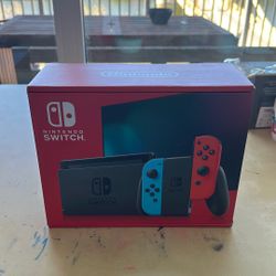Nintendo Switch - Excellent Condition 
