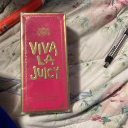 Juicy Couture Viva La Juicy Perfume