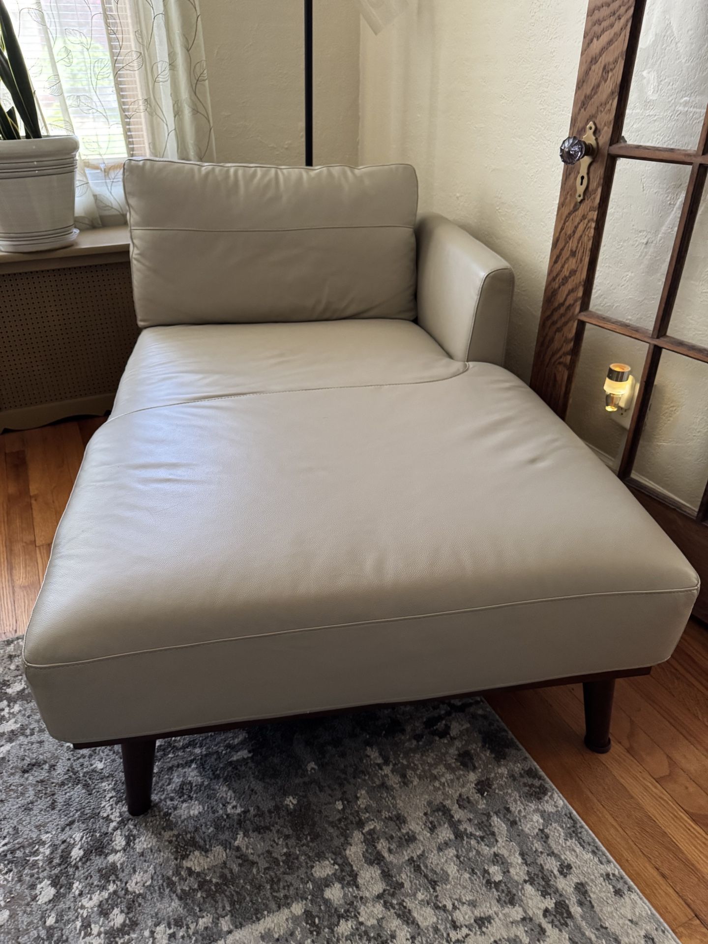 Leather Living Room Chaise