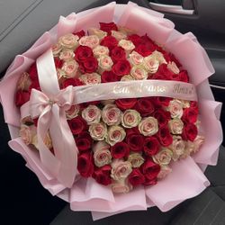 flower bouquets and arrangements