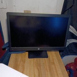 HP Computer Monitor 