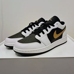 Air Jordan 1 Low "Gold Swoosh" 553570-172