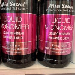 Mia Secret Monomer