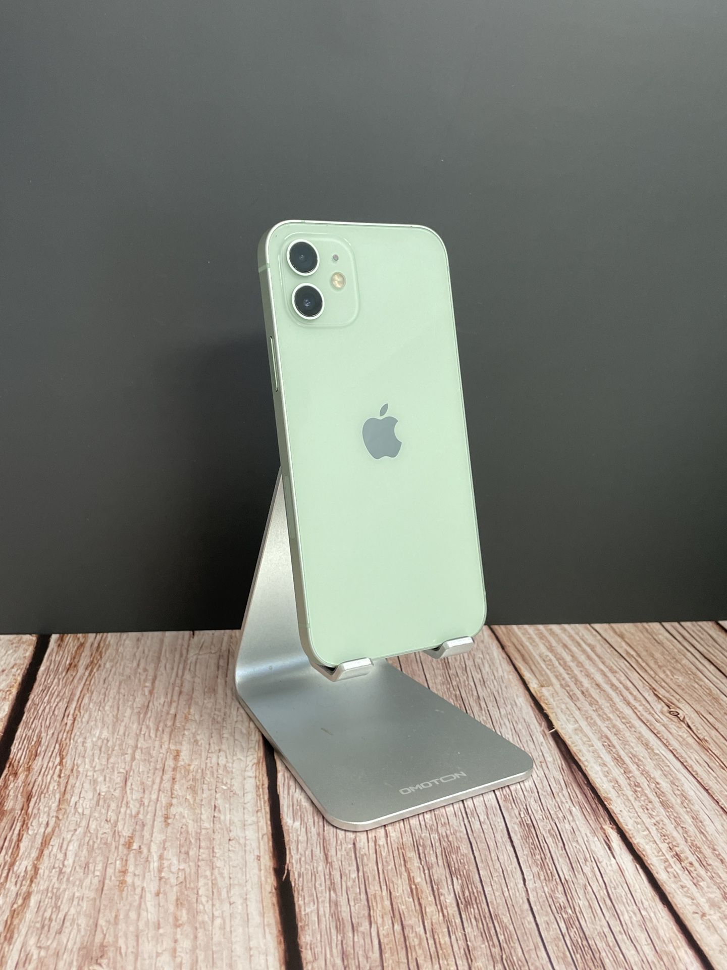 iPhone 12 - Unlocked - 64GB