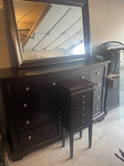3-Piece Bedroom Set
