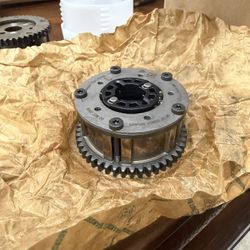 itle: New OEM Nissan / Infiniti Intake Camshaft Sprocket VVT Pulley (13025-5CA0B)