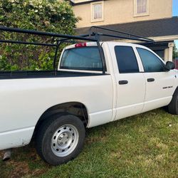 2005 Dodge Truck