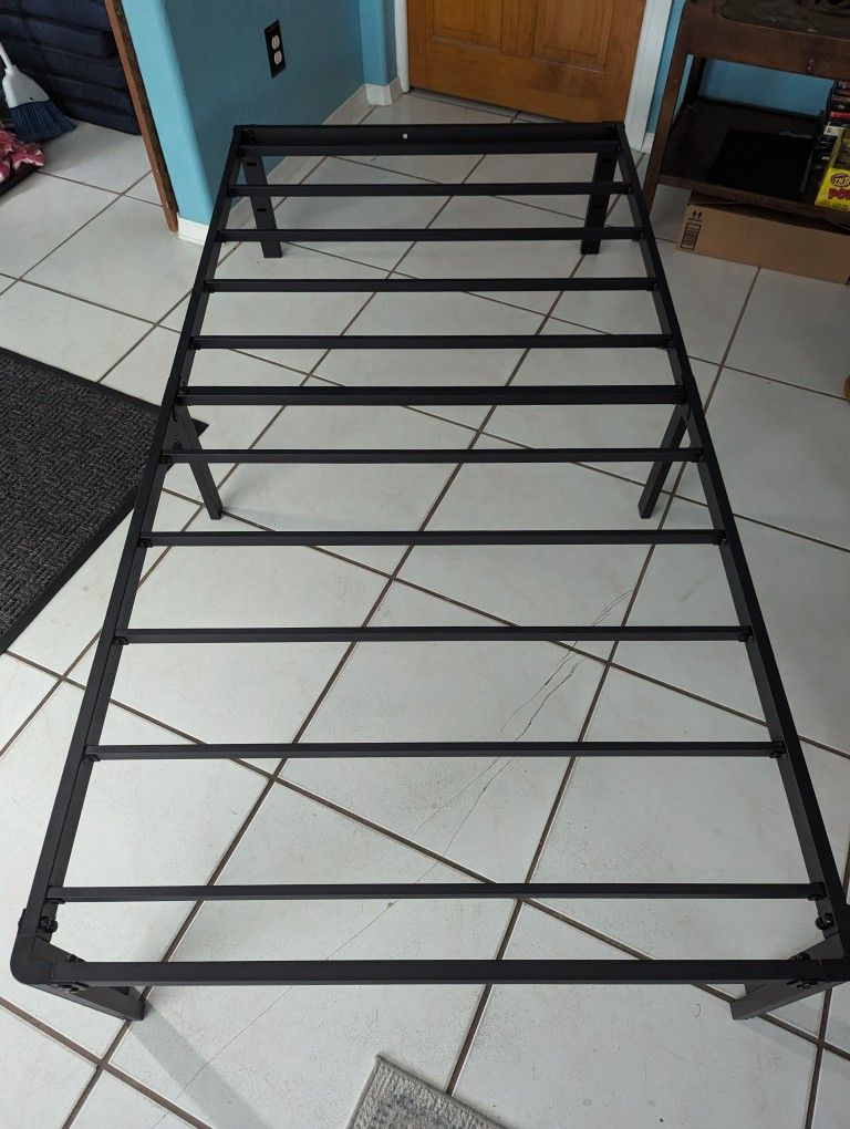 Twin BED FRAME 