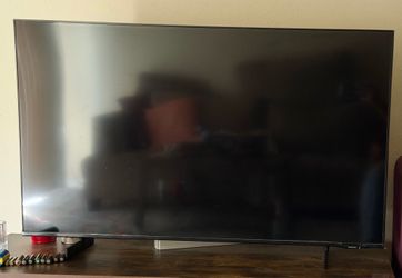 SAMSUNG 43-Inch Class Crystal 4K UH