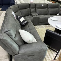 Gilman Creek Zakary Fabric Power Reclining Sectional