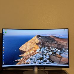Dell S3221QS 32” Curved 4K Gaming monitor 