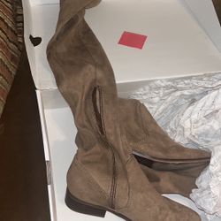 Women’s Also Boots Size 7 