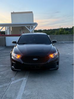 2018 Ford Taurus