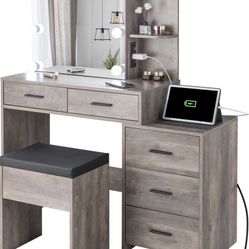 Vanity 
