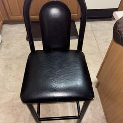 Black Bar Stools 